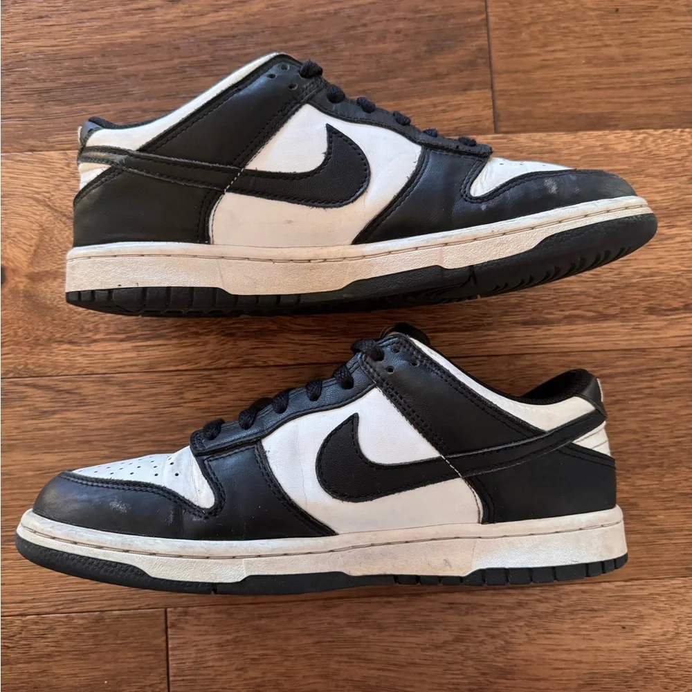 Nike Dunk Low Black White Panda - Picture 2 of 7
